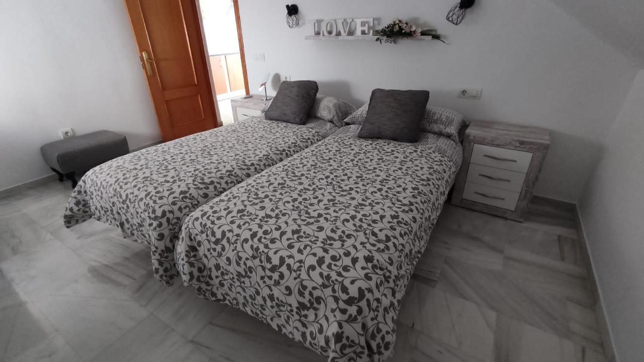 Apartamentos La Casa De Bebita Фуенхірола Екстер'єр фото