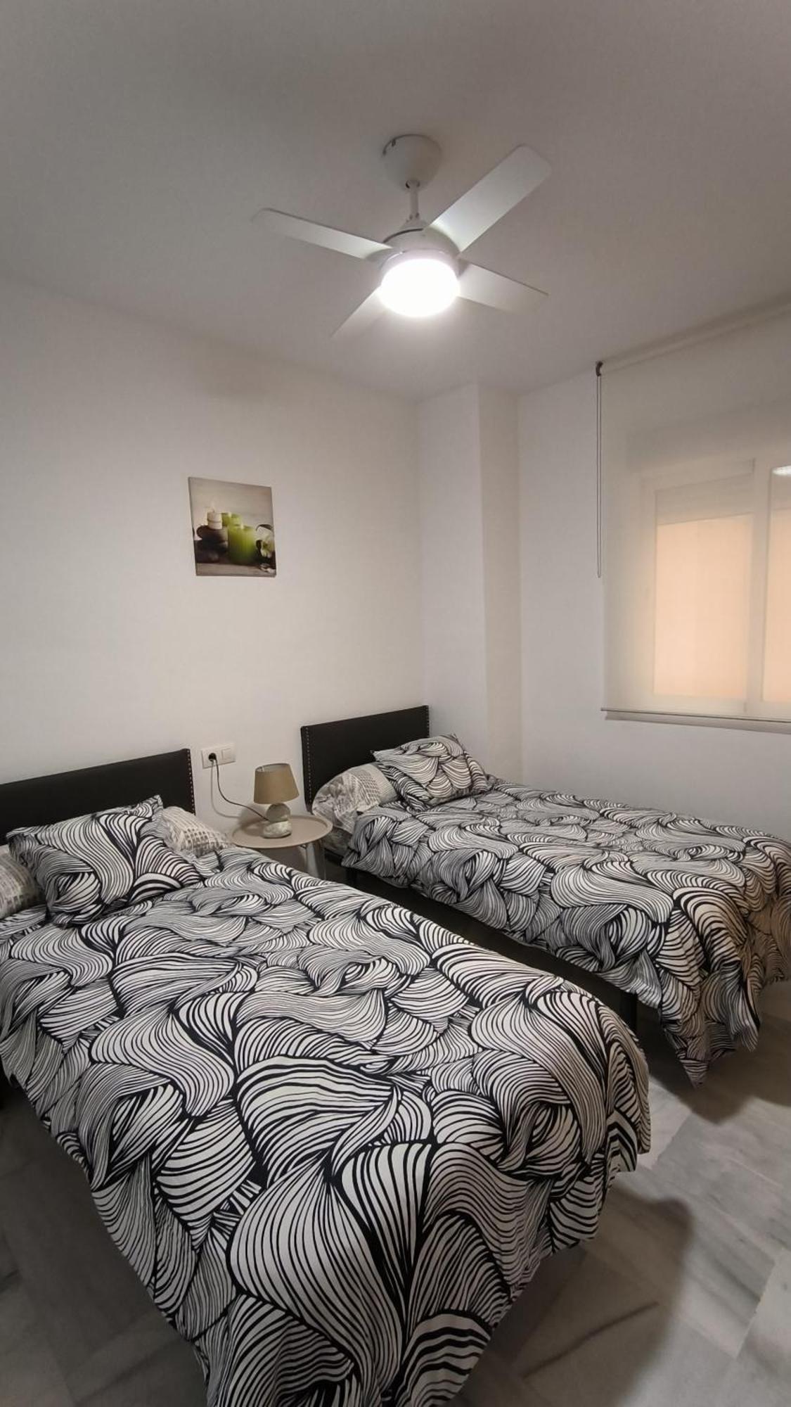 Apartamentos La Casa De Bebita Фуенхірола Екстер'єр фото